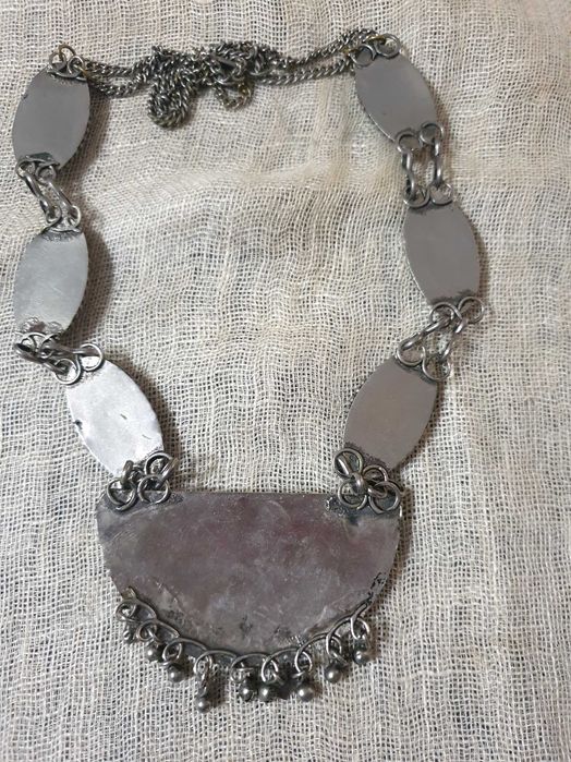 Накит от сачан и  Колие