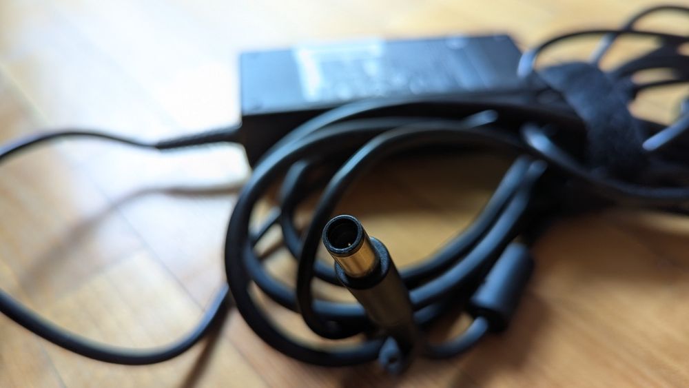 Зарядно за лаптоп ХП, 65w u 90w