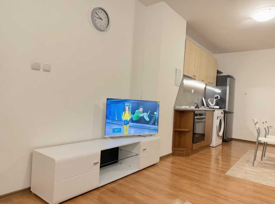 Дава се под наем Двустаен апартамент в София, Манастирски ливади - 60 кв.м за 698.19 € - Снимка #2