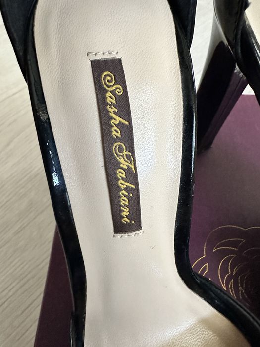 Продам босоножка туфли.