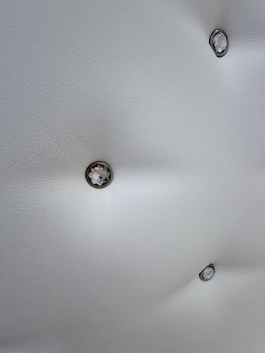 Детско легло Meblik Royal White 90x200 – матрак и нощно шкафче Meblik по желание