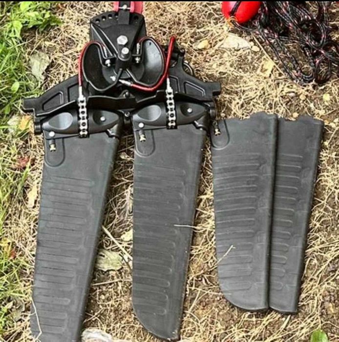 Риболовен каяк с педали + много аксесоари