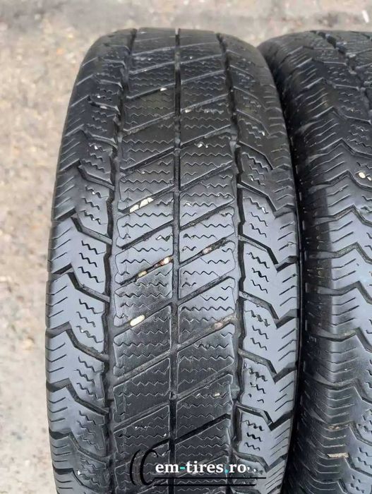 SET 2 Anvelope Iarna 215/75 R16C BARUM Snovanis 2 113/111R