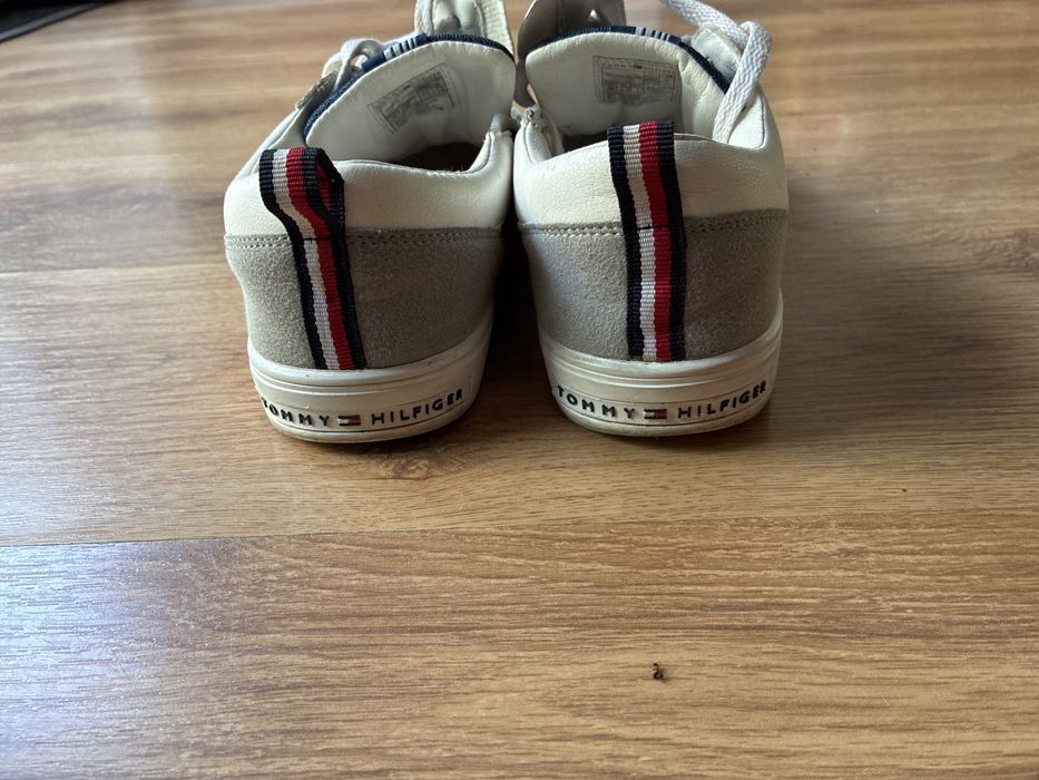 papuci  tommy hilfinger marimea  40