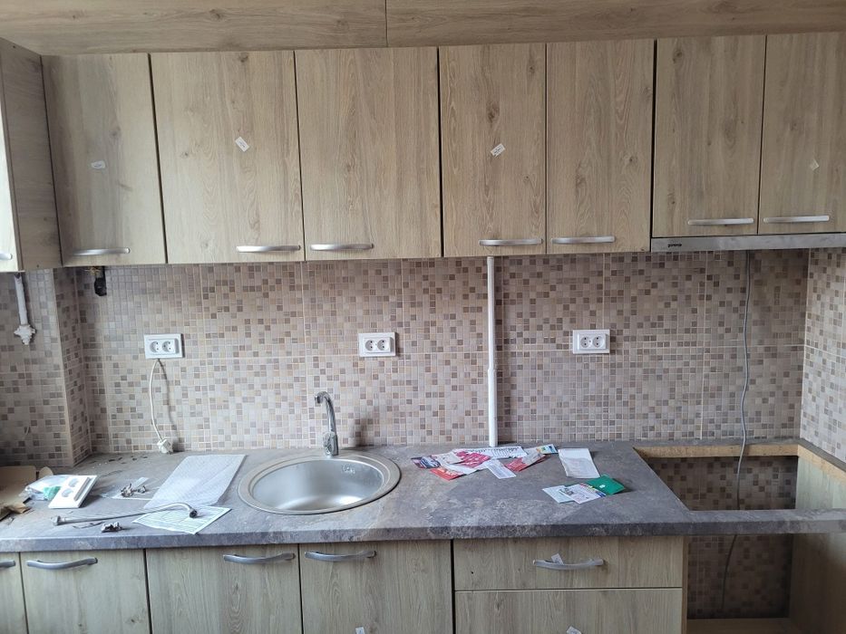 Vând apartament 2 camere etaj 1