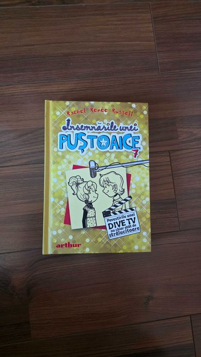 Carte Insemnarile unei pustoaice Vol. 7 - Povestirile unei dive TV nu chiar atât de strălucitoare - Rachel Renée Russell  - Arthur