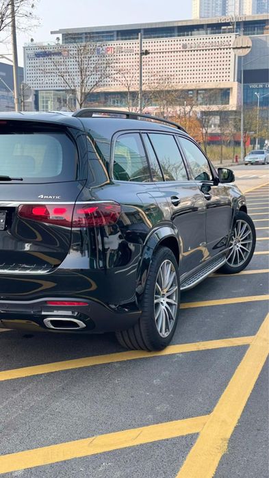 Новый Mercedes-Benz GLS 450 4MATIC 3.0L Ночной Пакет 2026 год