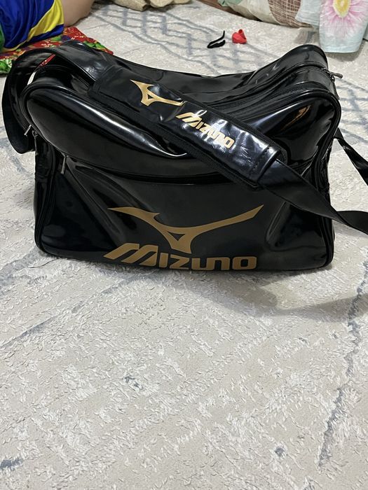 Mizuno (сумка) .