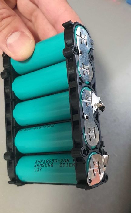 5 Acumulatori Samsung 18650 LI-ION 2000mA, descarcare 22A, set 5 buc.