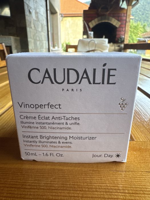 Caudalie Vinoperfect Дневен крем против тъмни петна 50 мл