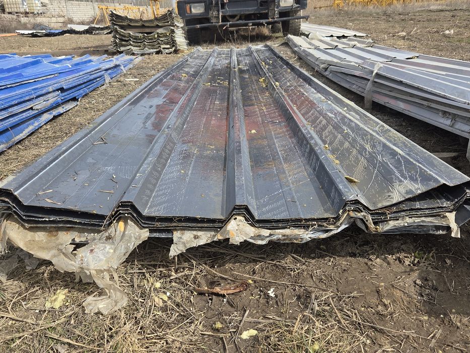 всегда есть в наличии...Шифер профлист от призводителяза за пол цены м