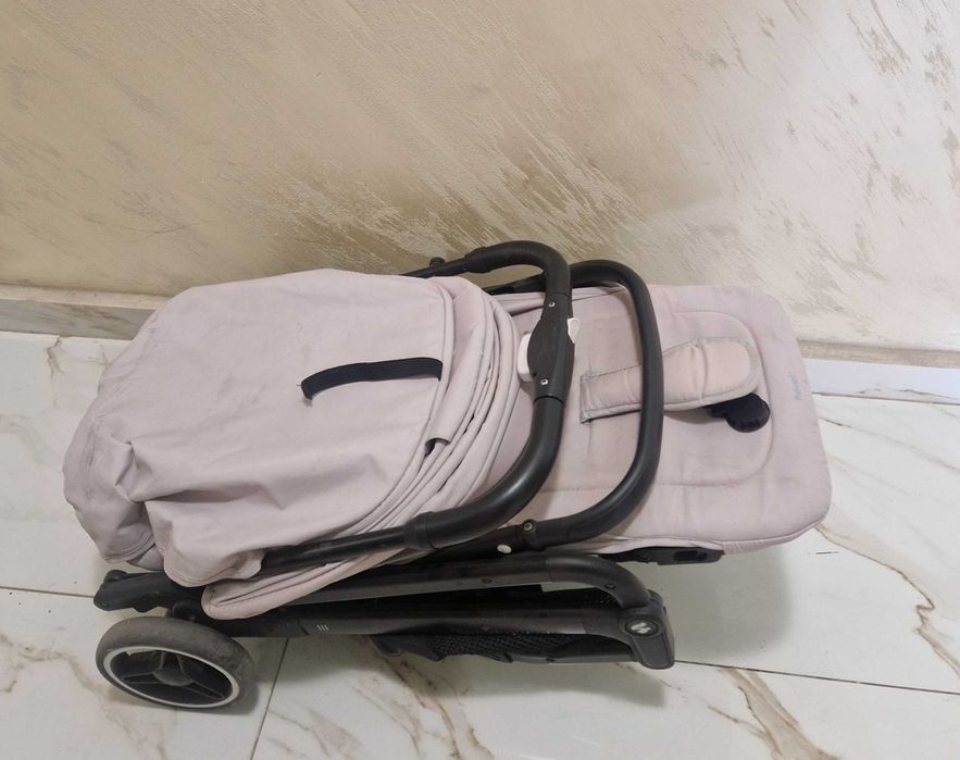 Hauck - Ляна бебешка количка до 25кг Travel N Care