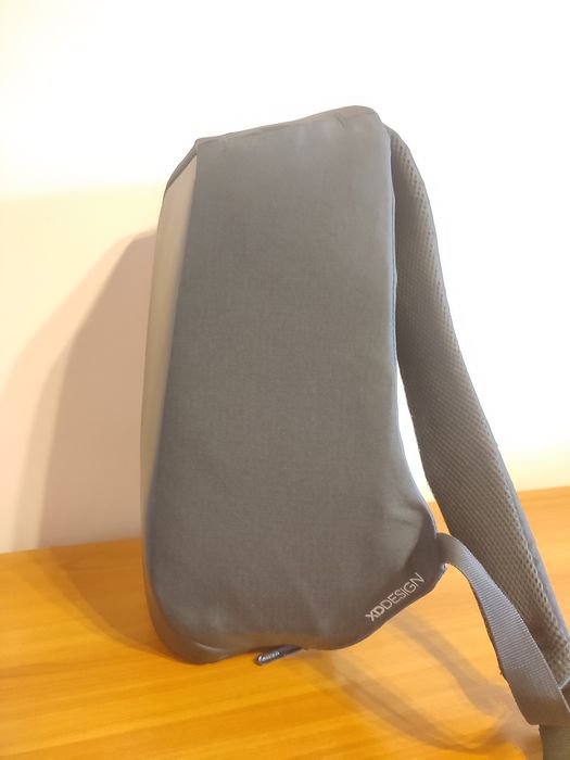 Rucsac XD Design Bobby Hero Regular – antifurt, stare foarte bună