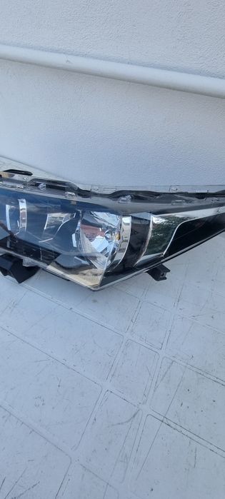 Far stanga Toyota corolla