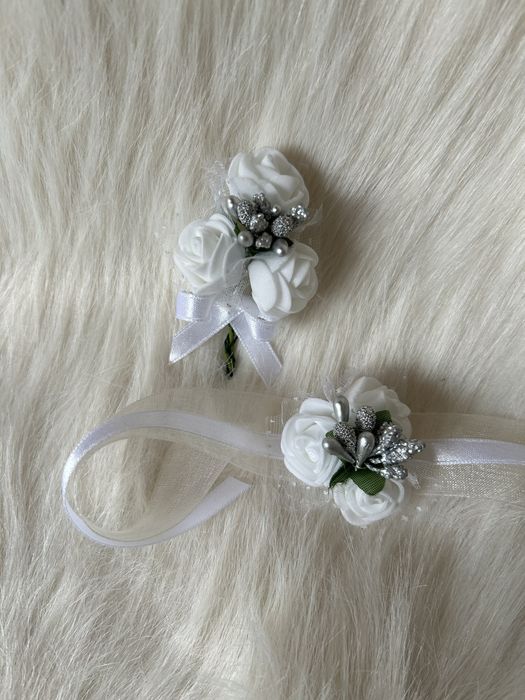 Сватбени бутониери