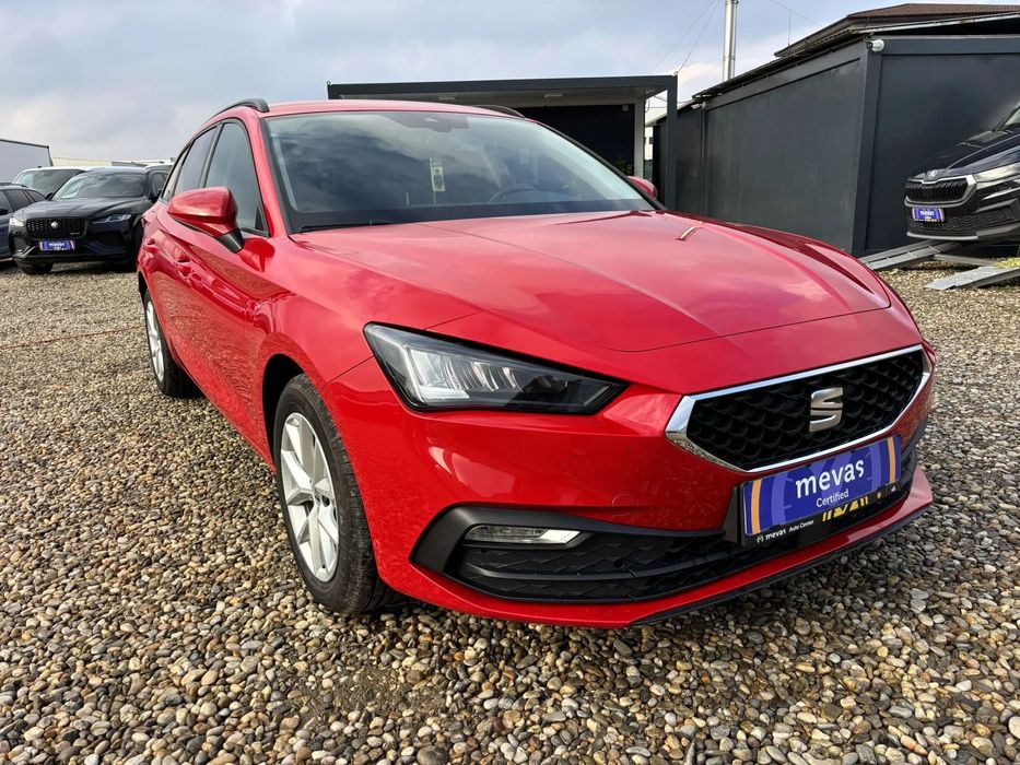Seat Leon 2022 benzină, 13.341 € — imagine 5