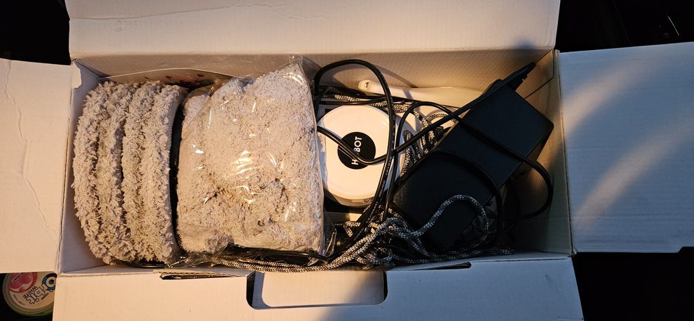 Продам робота мойщика окон