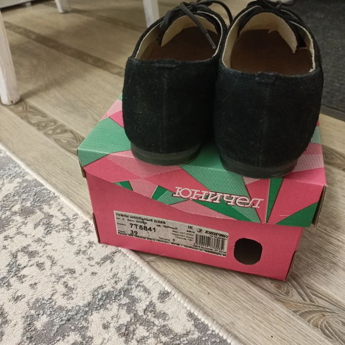 Женская обувь  размер 39