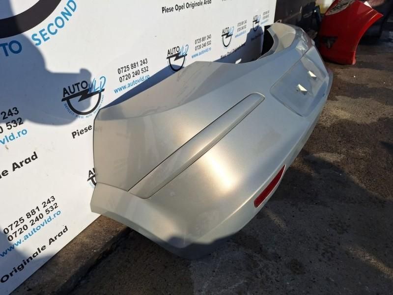 Bara spate spoiler Opel Astra H GTC