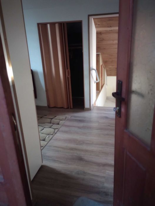 Cameră de închiriat