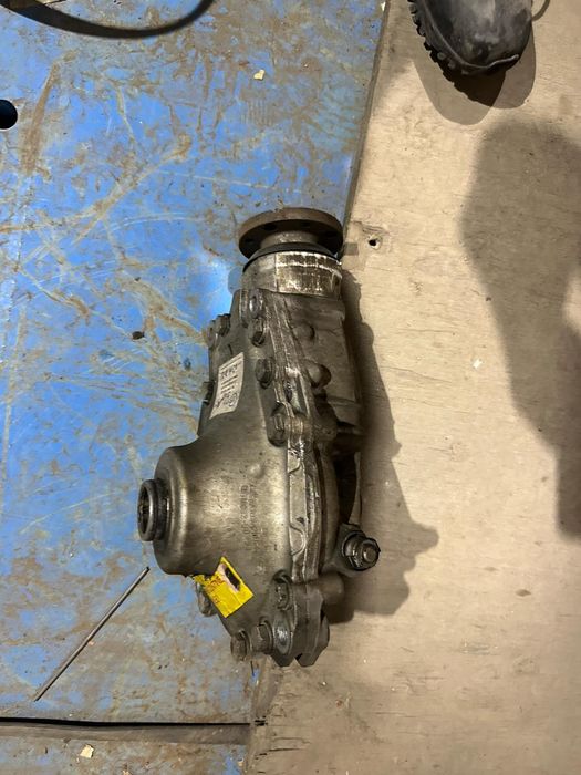 Grup fata spate raport3.08  600 lei