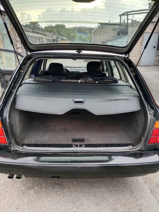 Продам авто BMW универсал