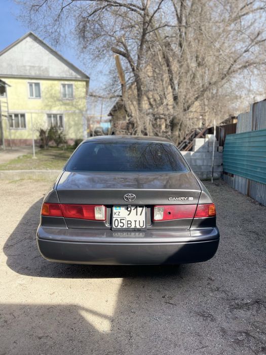 Продам машину срочно