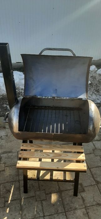 Продам Мангал и печь ракета