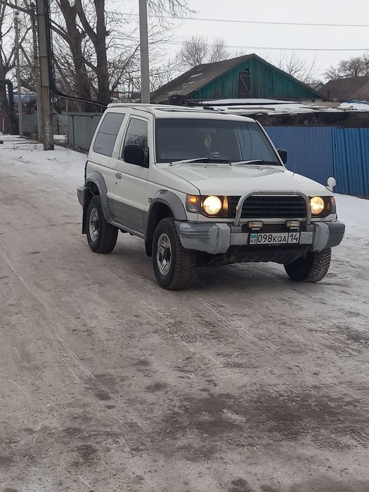 Продам. Mitsubishi паджеро.