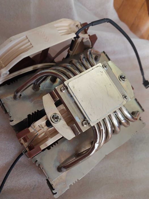 BeQuiet Dark Rock Pro4, Sharkoon A60 RGB, Noctua NH D15 - охладители