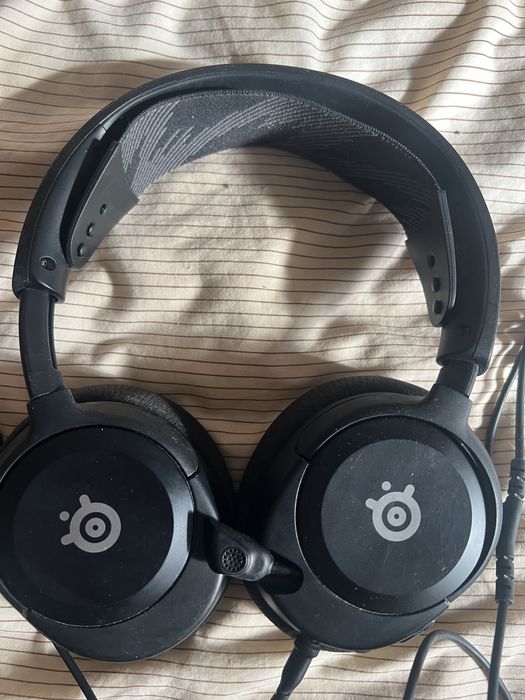 Steelseries Siberia Arctis Nova 1