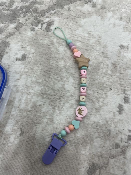 Булавка, держатель для соски