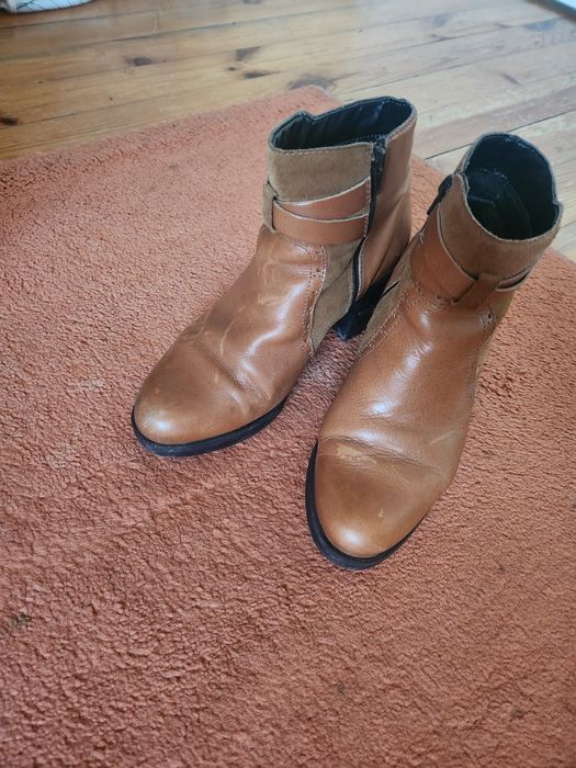 Дамски боти, използвани малко