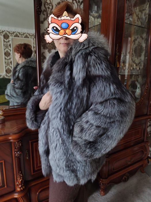 Продам шубу из чернобурки.