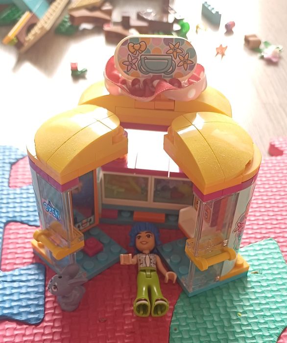 Lego diferite colecții