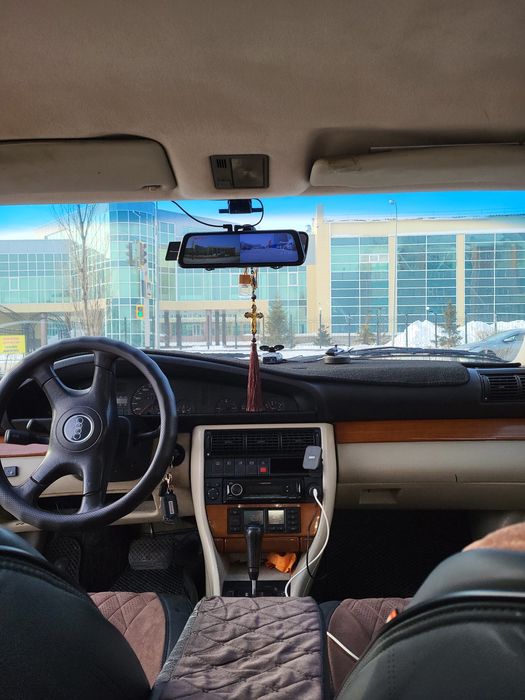 Продам Audi 100c4