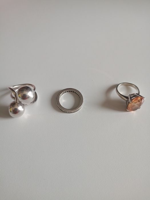 Vând inele de argint,noi ,diverse modele,preturi de la 80 de lei