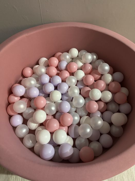 Продам детский сухой бассейн