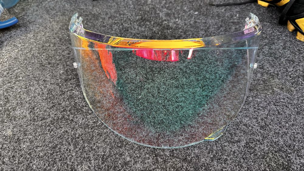 Vand viziera AGV K3 noua