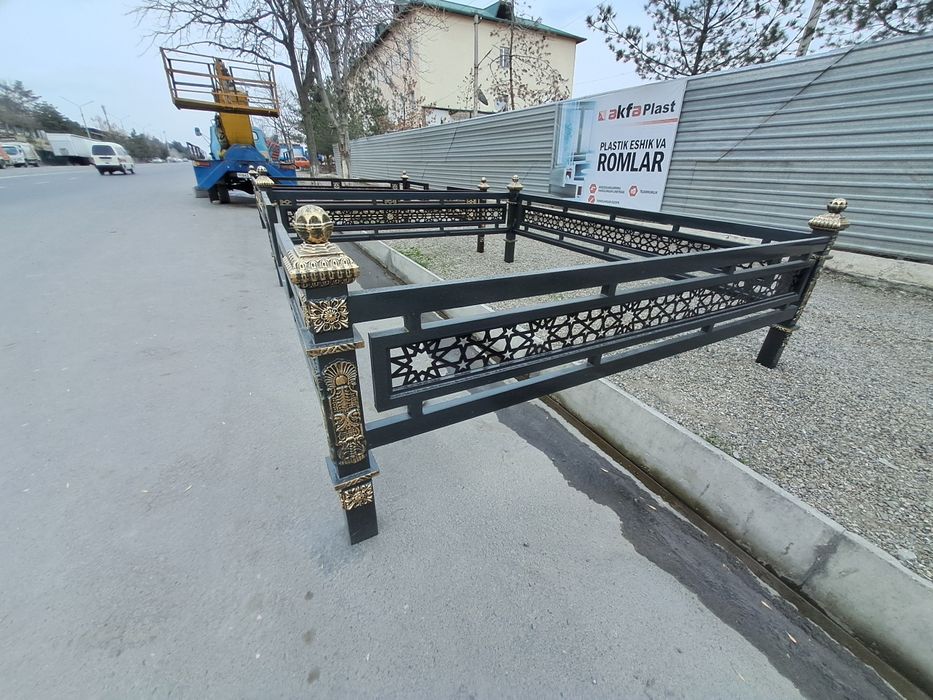 Тапчан, Сури,  Карт, на заказ