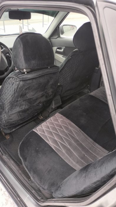 Продам Приора. 2012