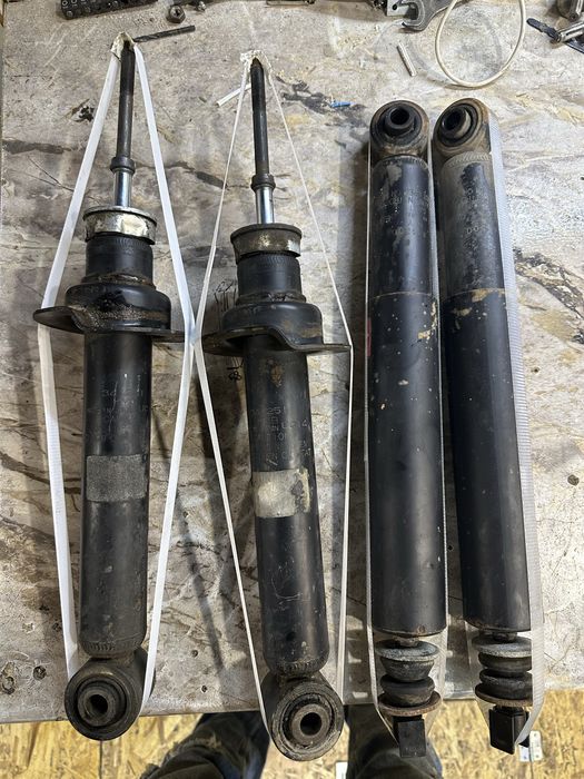 Амортизаторы паджеро 3
