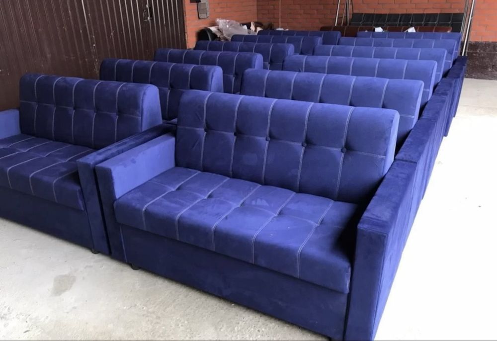 Диваны столы стулья для кафе баров ресторанов