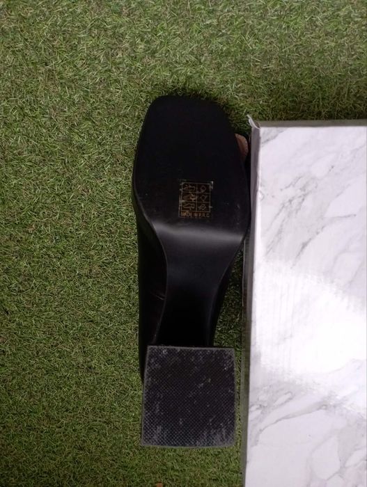 Обувки на ток с платформа!