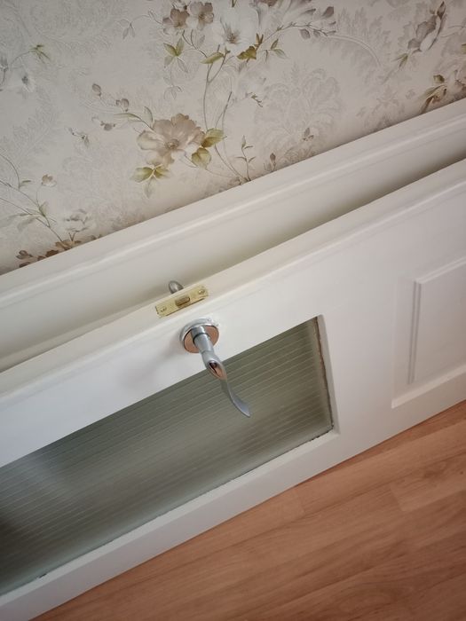 Двери деревянные