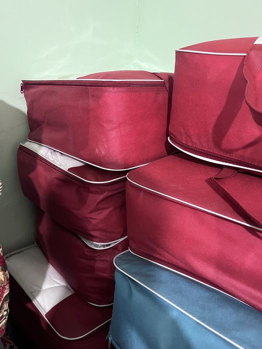 Төсек жамылатын 6 штук бар