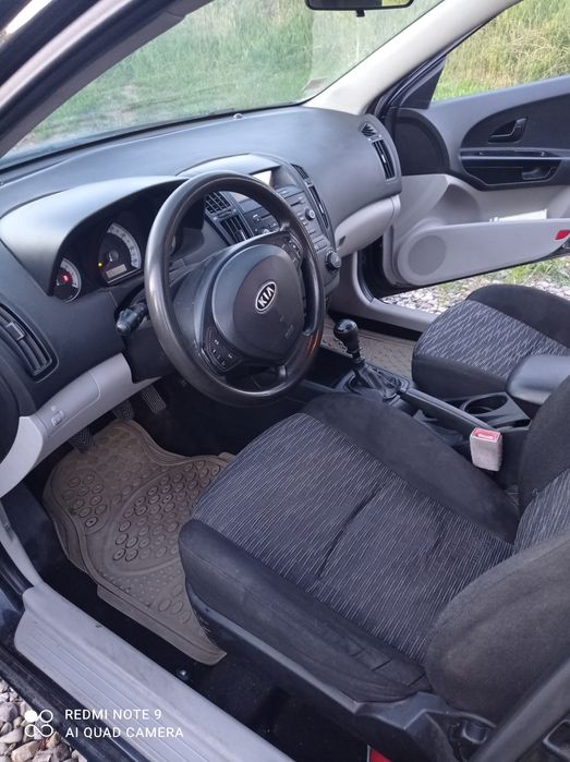 Kia cred break 1,4 benzină din 2008