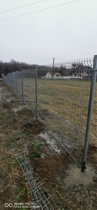 Construim garduri si porti