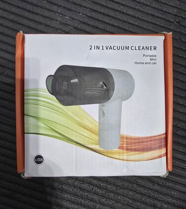 Aspirator auto. Incarcare prin usb.