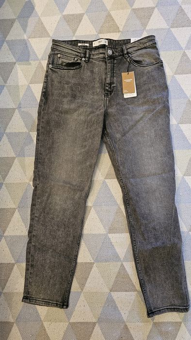 Нови дамски дънки Mango